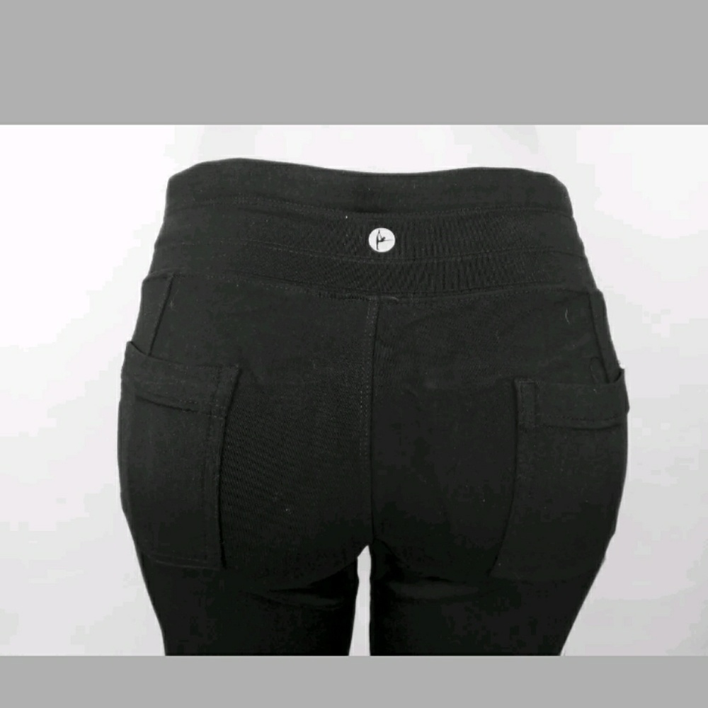 ACTIVE LIFE WOMEN'S COMFY CAPRI - Picture 6 of 8